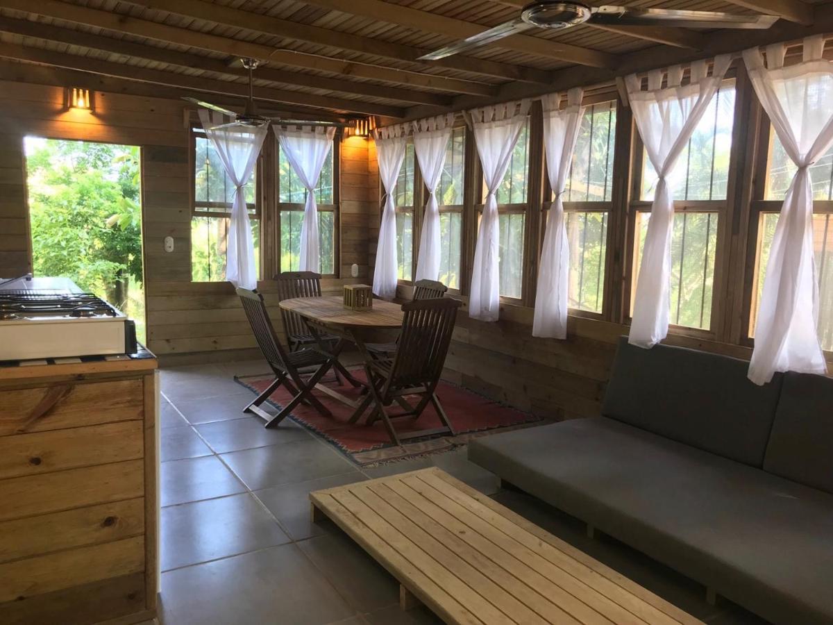 Roatan Bed & Breakfast Apartments Вест-Енд Екстер'єр фото