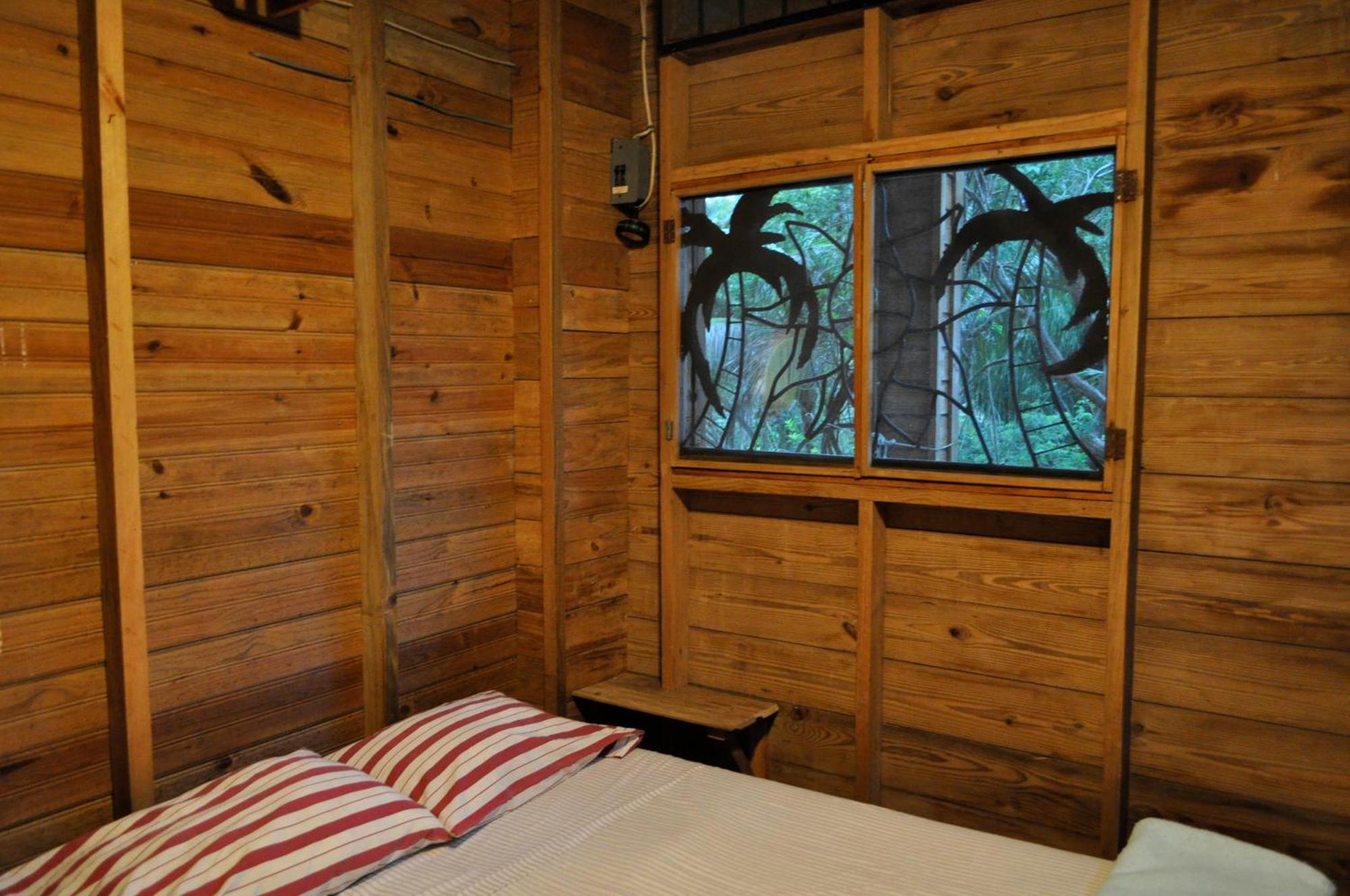Roatan Bed & Breakfast Apartments Вест-Енд Номер фото