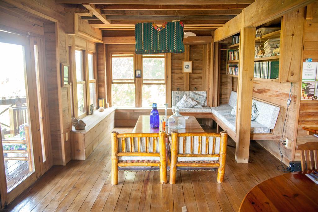 Roatan Bed & Breakfast Apartments Вест-Енд Екстер'єр фото