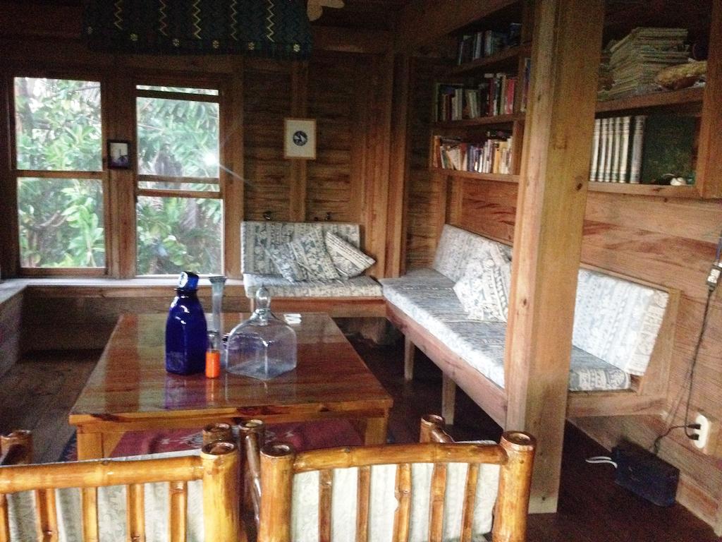 Roatan Bed & Breakfast Apartments Вест-Енд Екстер'єр фото