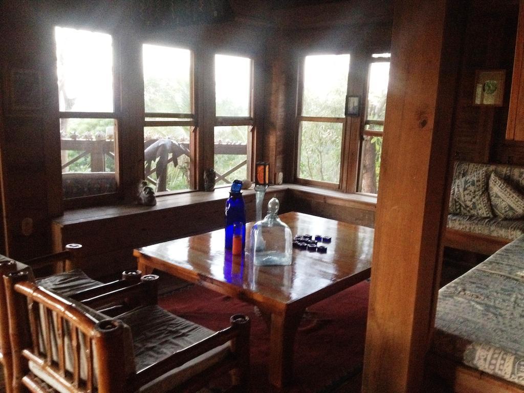 Roatan Bed & Breakfast Apartments Вест-Енд Екстер'єр фото